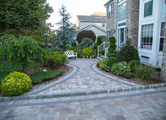 Driveways & Curbing